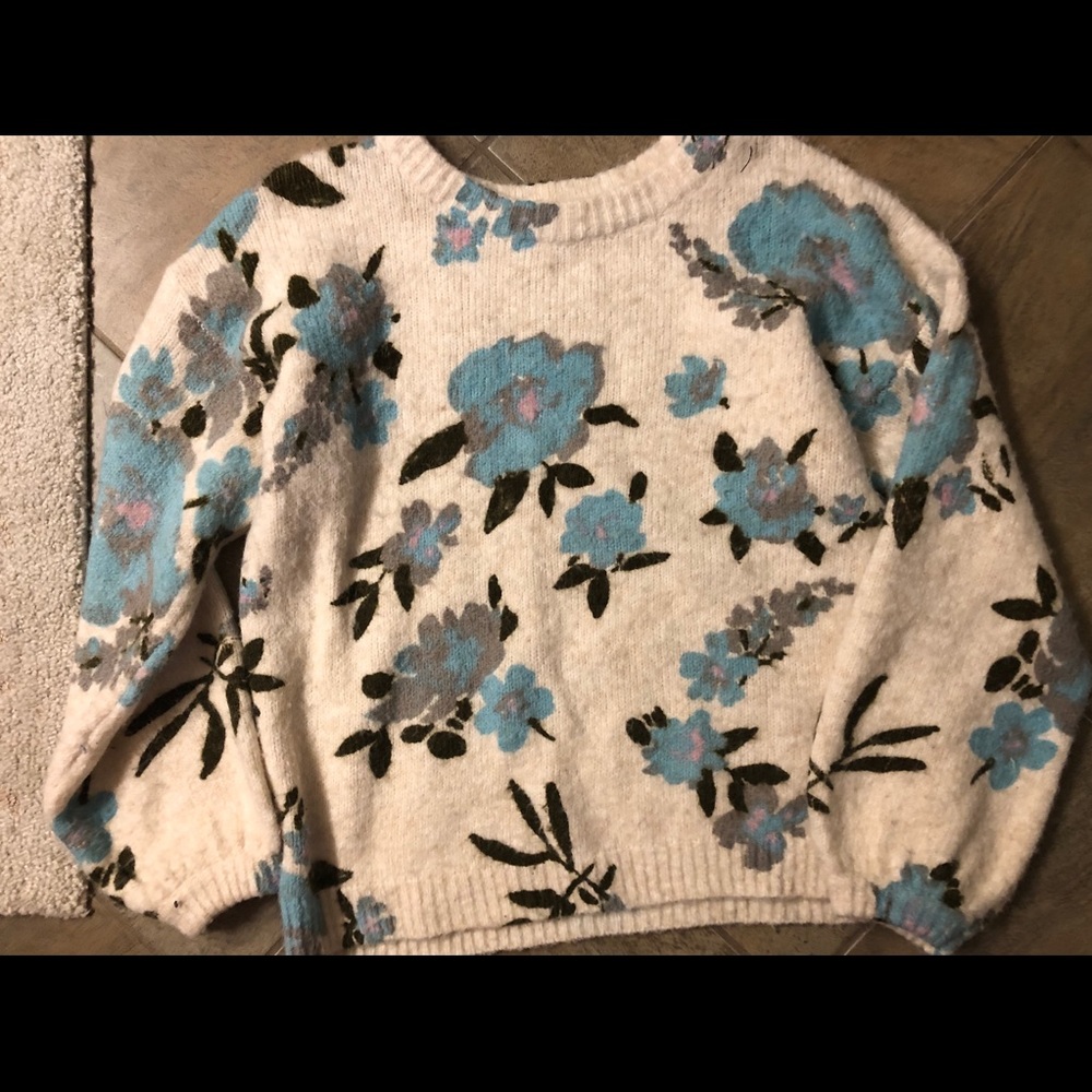 Kimchi Blue Urban Outfitters Sweater